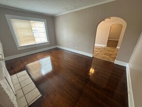 2516 Powderly Ave SW in Birmingham, AL - Foto de edificio - Building Photo