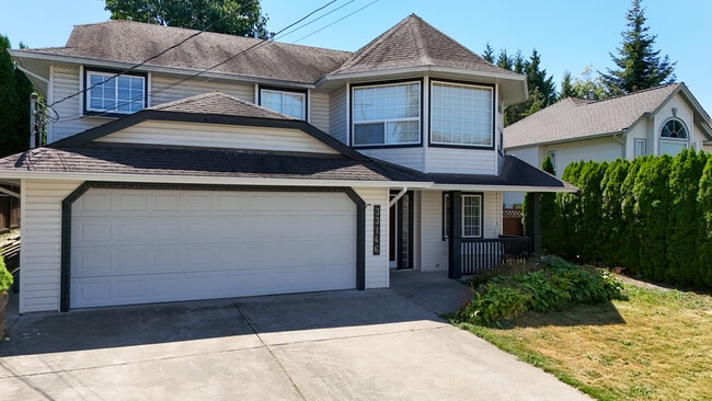 33146 Cherry Ave in Mission, BC - Building Photo - Building Photo