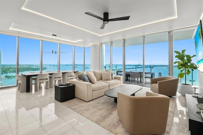 700 NE 26th Terrace, Unit 3401 in Miami, FL - Building Photo - Building Photo