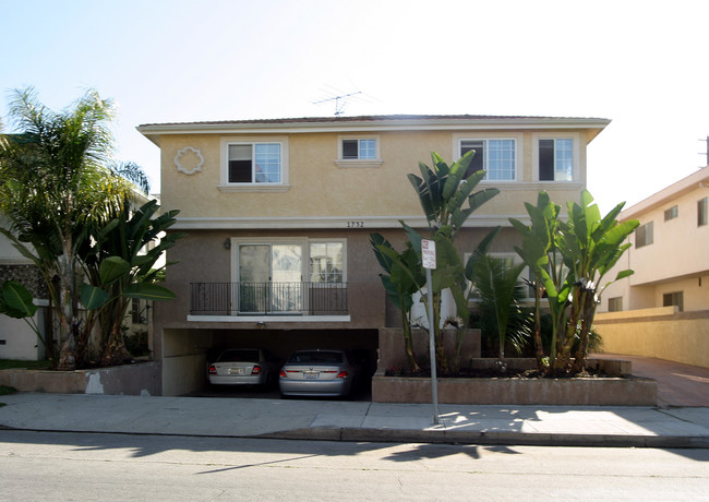 1752 Federal Ave in Los Angeles, CA - Building Photo - Building Photo