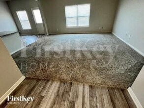 127 Bush Dr in Venus, TX - Building Photo - Building Photo