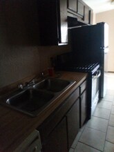 902 Cynthia St in Wilburton, OK - Building Photo - Building Photo