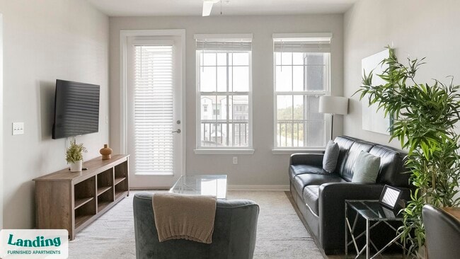 4902 Cosmos Cir in Wimauma, FL - Foto de edificio - Building Photo