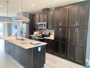 1229 Old Trail Dr in Crozet, VA - Building Photo - Building Photo