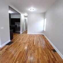 3904 W Armitage Ave in Chicago, IL - Building Photo - Building Photo