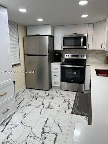 property at 424 SE 10th St