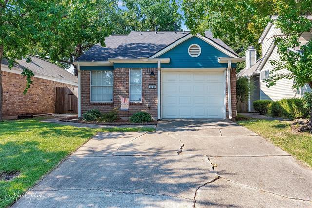 property at 3326 Raleigh Pl