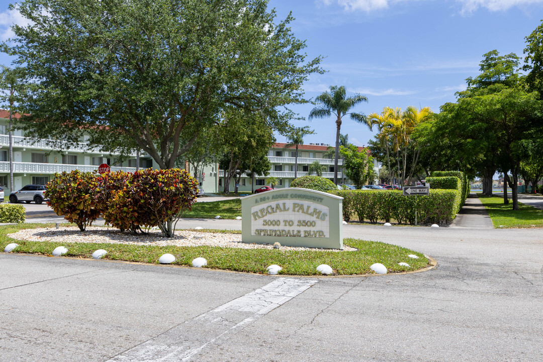 3000 Springdale Blvd in Palm Springs, FL - Building Photo