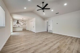 1004 Darnell Ave in Benbrook, TX - Building Photo - Building Photo