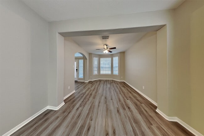 property at 21122 Covington Bridge Ln