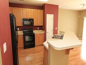 4207 Brenmar Ln in Durham, NC - Building Photo - Building Photo