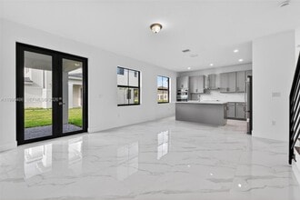15441 SW 20th Ln in Miami, FL - Building Photo - Building Photo