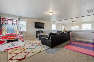 5118 N Cunard Wy in Meridian, ID - Building Photo - Building Photo