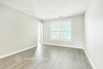 311 Rockingham Dr in Loganville, GA - Foto de edificio - Building Photo