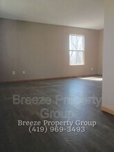 326 Wirt St in Youngstown, OH - Building Photo - Building Photo