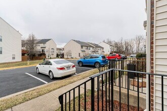 202 Hemlock Dr in Stafford, VA - Building Photo - Building Photo