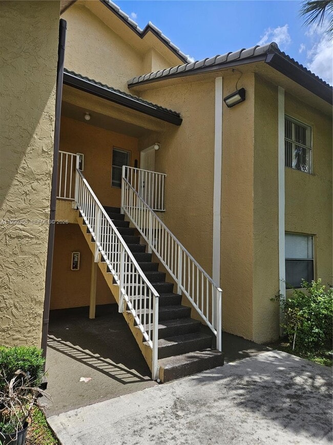 11582 NW 44th St in Coral Springs, FL - Building Photo - Building Photo