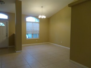 5869 NW Leghorn Ave in Port St. Lucie, FL - Building Photo - Building Photo