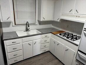 8309 The Paseo in Kansas City, MO - Building Photo - Building Photo