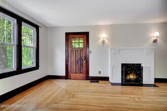 294 Hwy 79 in Morganville, NJ - Building Photo - Building Photo