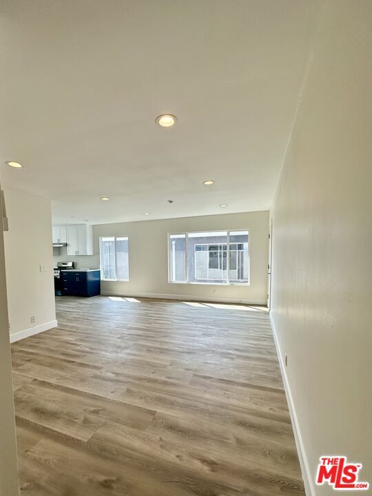 1462 S Wooster St in Los Angeles, CA - Building Photo - Building Photo