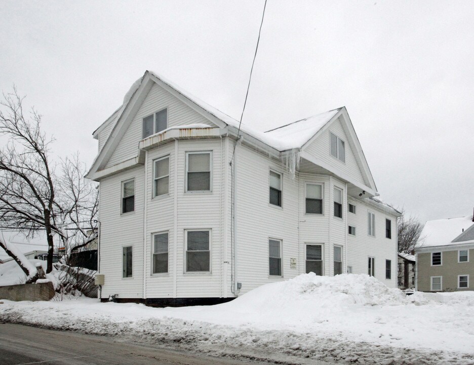 14 Union St in Lewiston, ME - Foto de edificio