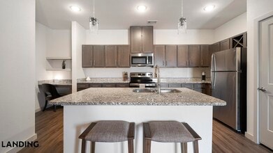 2825 Main St, Unit 1436 in Buda, TX - Building Photo - Building Photo