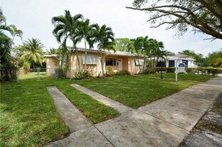 6515 SW 48th St in Miami, FL - Building Photo