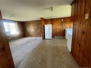 1624 Eureka Ave in Fayetteville, NC - Foto de edificio - Building Photo