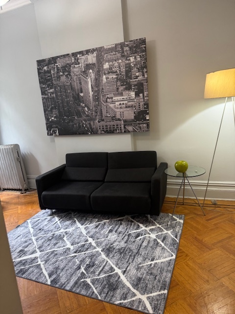 165 Halsey St, Unit aa in Brooklyn, NY - Foto de edificio - Building Photo
