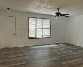 7 Laja Cir in Hot Springs, AR - Building Photo - Building Photo