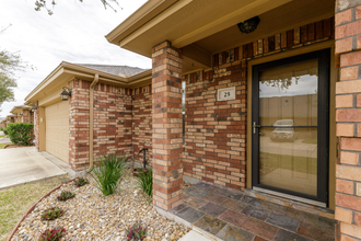 4750 Grand Junction Drive in Corpus Christi, TX - Building Photo - Building Photo