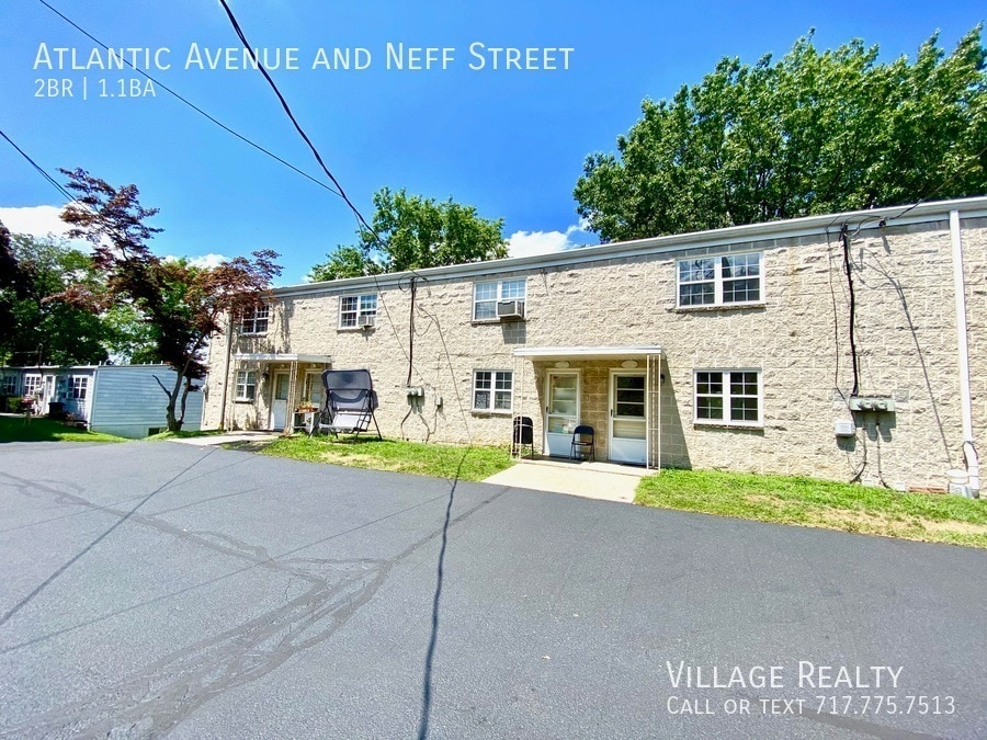 608 Atlantic Ave in Red Lion, PA - Building Photo