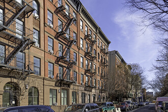 225-227 W 121st St in New York, NY - Building Photo - Primary Photo