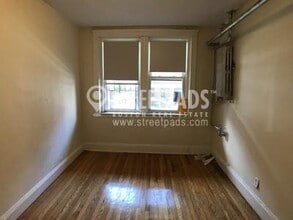 127 Sutherland Rd in Boston, MA - Foto de edificio - Building Photo