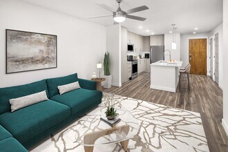 Camden Washingtonian in Gaithersburg, MD - Building Photo - Building Photo