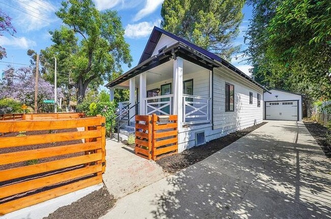 297 Del Monte St in Pasadena, CA - Building Photo - Building Photo