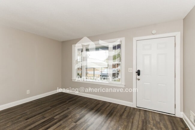 4527 Robney Dr in Columbia, SC - Building Photo - Building Photo