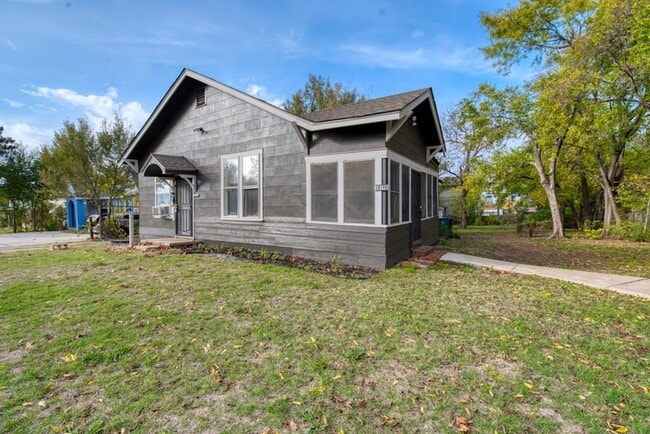 property at 1819 NW 38th St