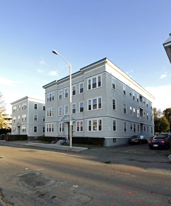 24 Surfside Rd in Lynn, MA - Building Photo