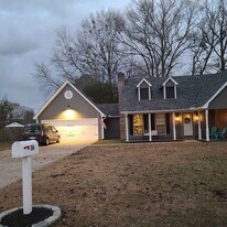 36 N Walnut Dr in Columbus, MS - Building Photo