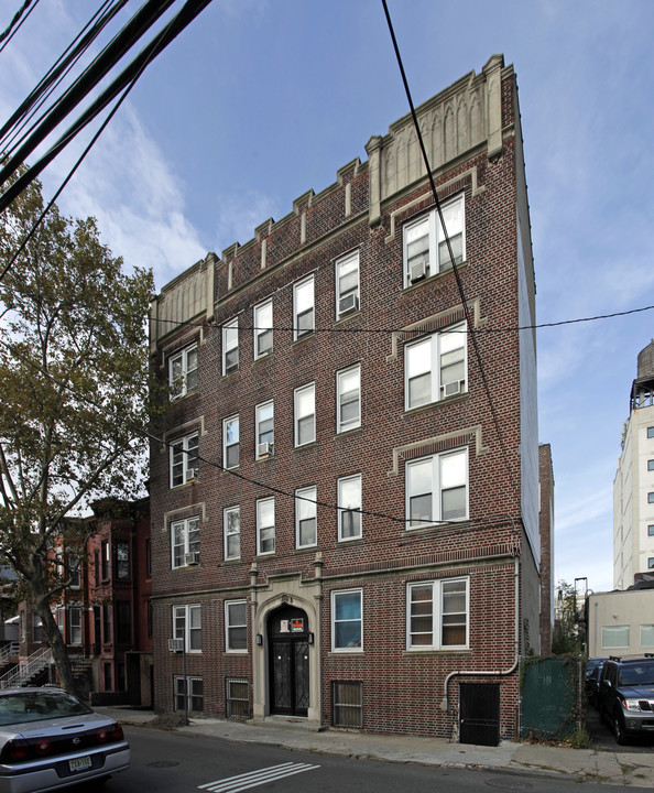 16 Cottage St in Jersey City, NJ - Building Photo