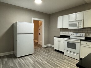 4246 Graceland Ave in Indianapolis, IN - Building Photo - Building Photo