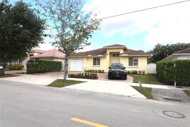 property at 2865 SW 139th Ave