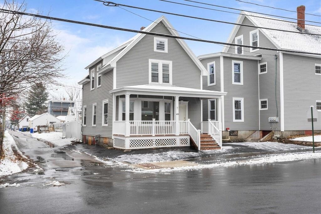 347 Spruce St-Unit -3 in Manchester, NH - Building Photo