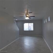 4759 Pinon Pointe Rd in Las Vegas, NV - Building Photo - Building Photo