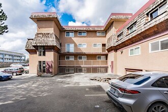 Ethyle Manor in Seattle, WA - Building Photo - Building Photo