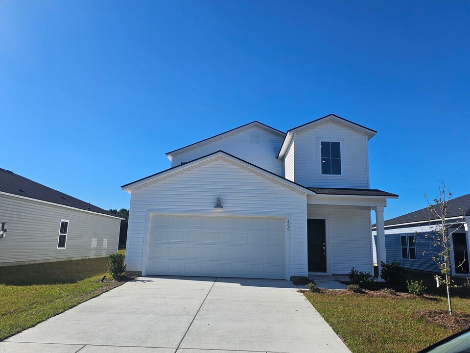 800 Wapama St in Little River, SC - Building Photo