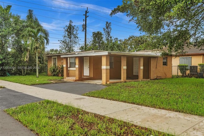 2800 NW 6th Ct in Fort Lauderdale, FL - Building Photo - Building Photo