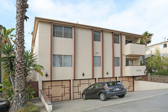 1128 12th St in Santa Monica, CA - Building Photo - Building Photo